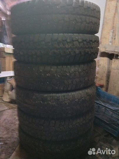 Matador MPS 500 Sibir Ice Van 185/75 R16