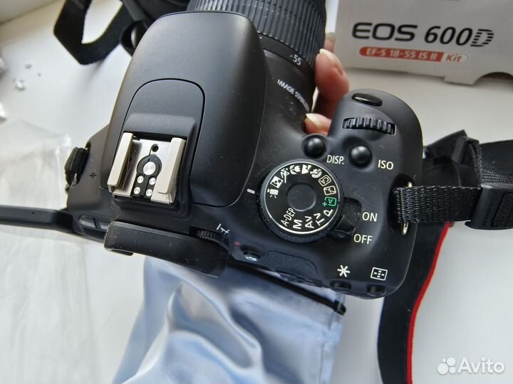 Фотоаппарат canon 600d