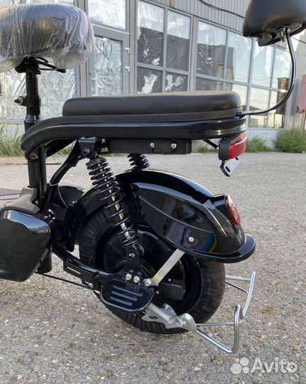 Электроскутер Ali-Bike: стиль и скорость