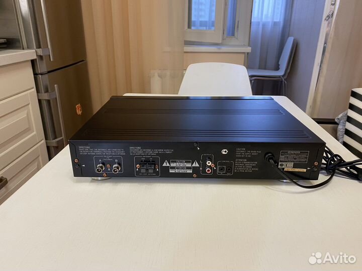 Цифровой укв/св тюнер Pioneer F-504RDS