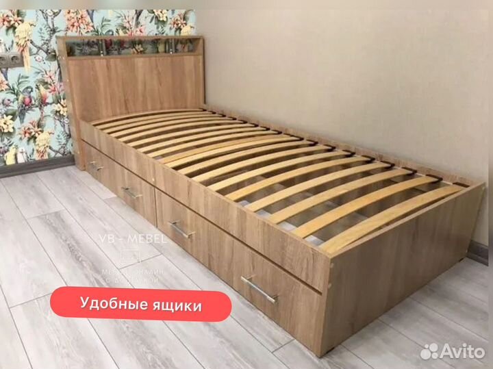 Кровать