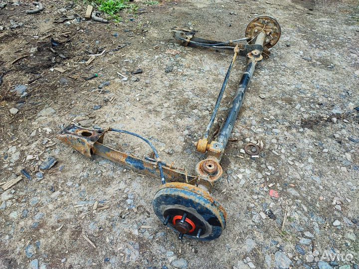 Задняя балка Киа Рио 1 поколения