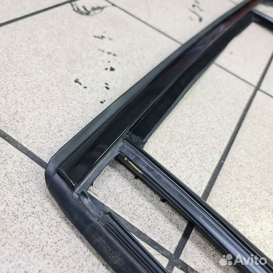 Молдинг накладка двери shadow line задний левый