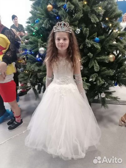 Шикарное платье для девочки 122-134
