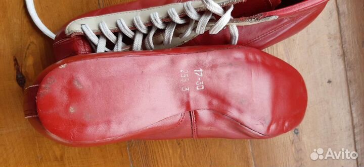 Спортивная обувь