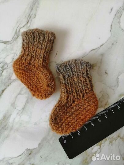 Шерстяные колючие носочки для недоношенных