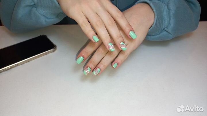 Маникюр педикюр