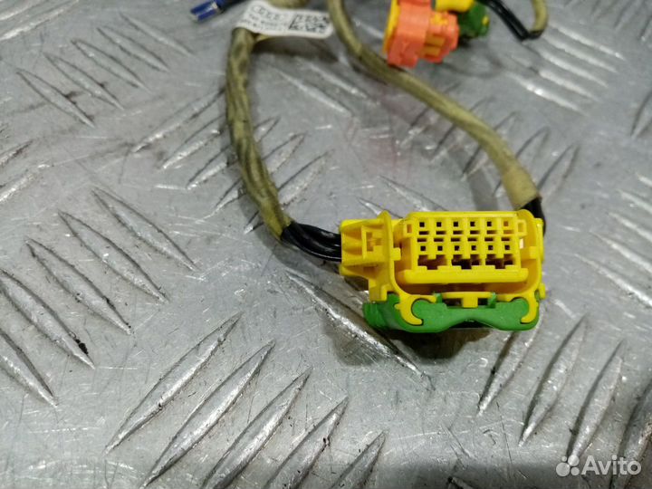 Б/У Проводка подушки безопасности в руль#002