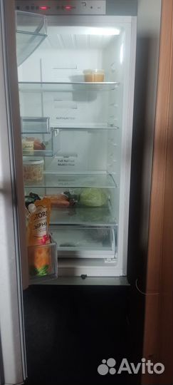 Холодильник чёрный Bosch