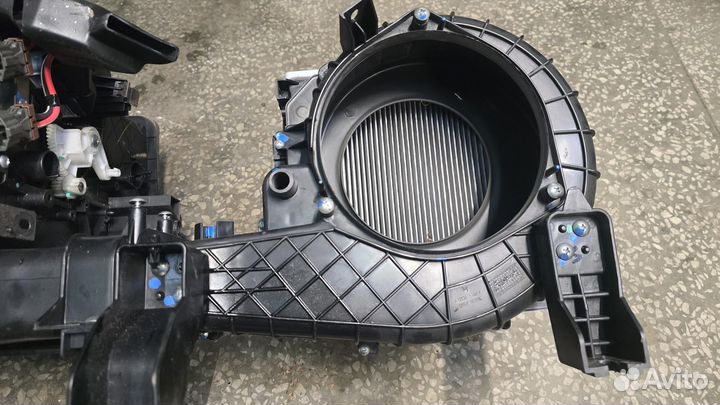 Корпус отопителя в сборе механический L200/4 mitsubishi L200 (2006-2015)