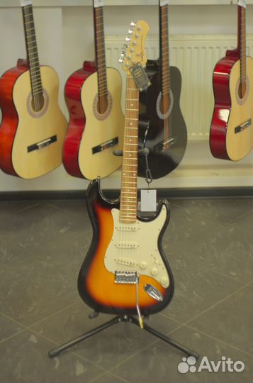 Sqoe sest200 sunburst — электрогитара