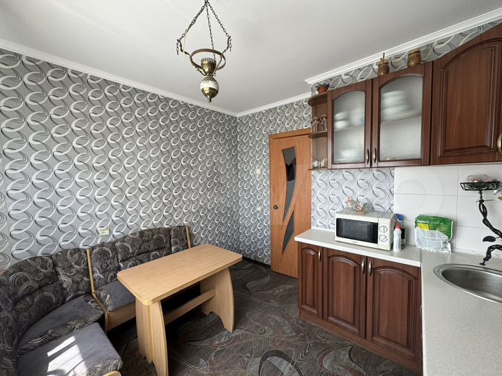 2-к. квартира, 51 м², 5/9 эт.