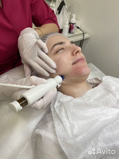 Чистка лица/пилинг/уход