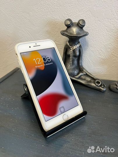 iPhone 8 Plus, 64 ГБ