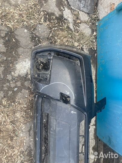 Бампер Subaru Forester