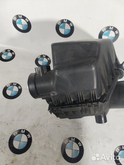 Корпус воздушного фильтра Bmw 525I E61 M54B25 2004