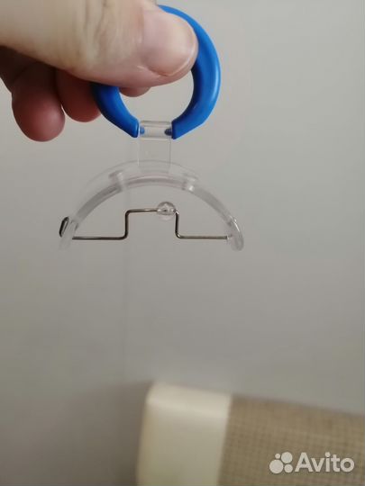 Вестибулярная пластина с бусенкой