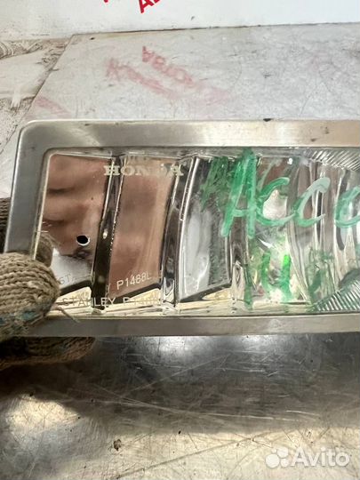 Противотуманная фара правая Honda Accord CF3