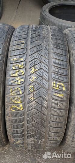 Pirelli Scorpion Winter 265/45 R21 104H