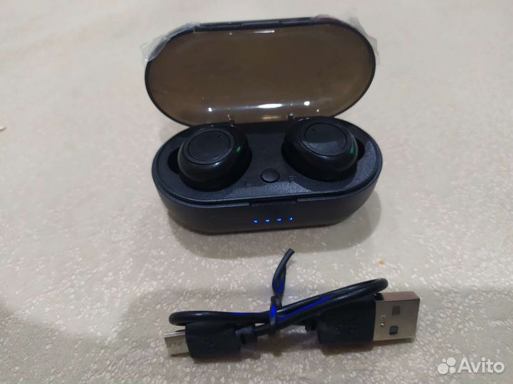 Беспроводные наушники новые