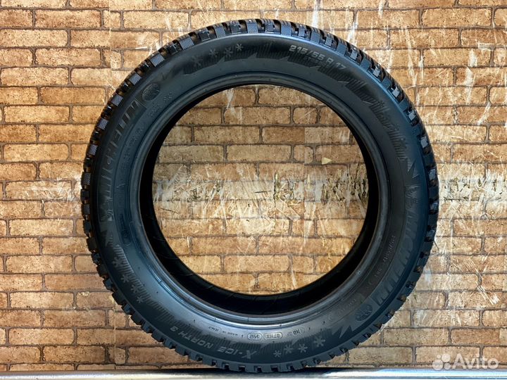 Michelin X-Ice North 3 215/55 R17 98T