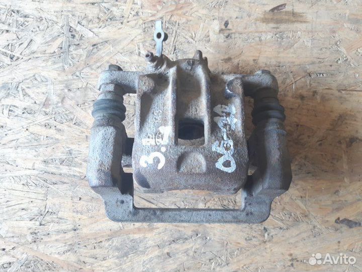 Суппорт задний левый Hyundai Elantra 2006-2011