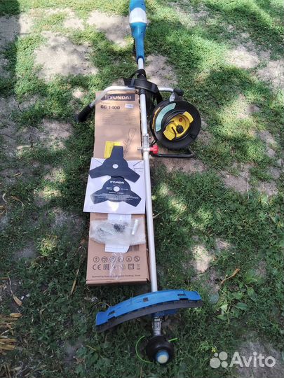Электокоса hyundai GC 1400 + 30м утлитель