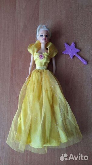 Кукла барби