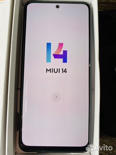 Смартфон Redmi Note 10S