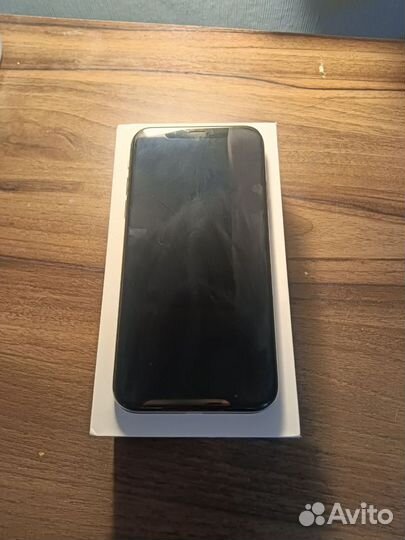 iPhone X, 256 ГБ