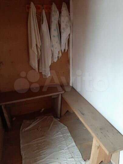 Дом 45 м² на участке 10,3 сот.