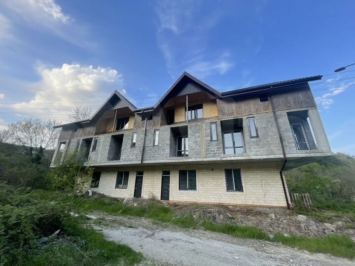 Дом 700 м² на участке 3 сот.