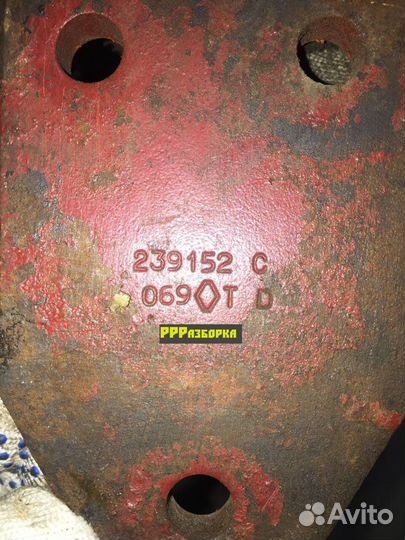 5010239152 Renault Опора переднего амортизатора