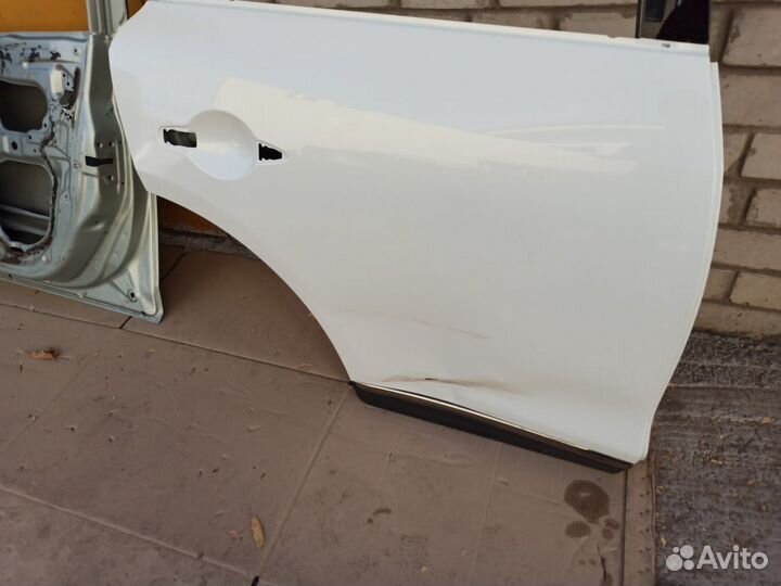 Дверь задняя правая Infiniti QX50 J50