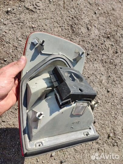 Поворотник задний правый Audi 100 седан 2.5 AAT