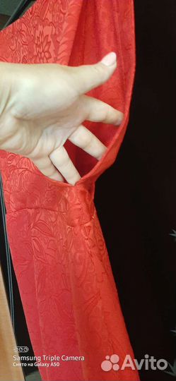 Вечернее платье