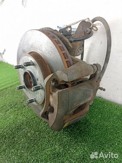 Ступица передняя правая Toyota Noah AZR60 1azfse