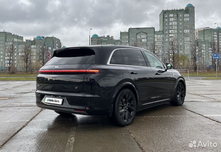 LiXiang L7 1.5 AT, 2023, 15 989 км