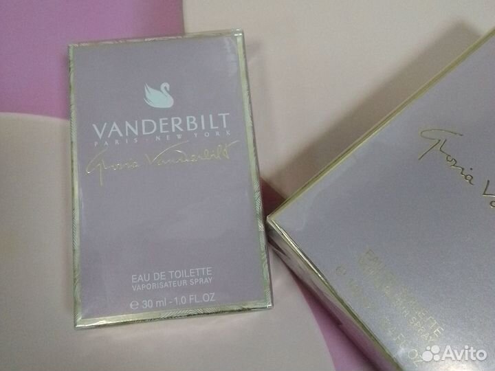 Gloria Vanderbilt- 100 ml