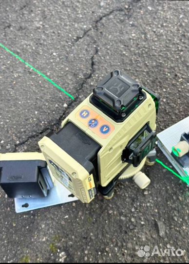 Лазерный уровень нивелир 4Д 16 линий оригинал