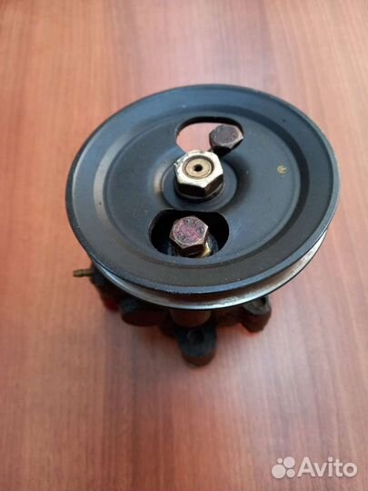 Вискомуфта вентилятора и насос гур Hyundai/Kia