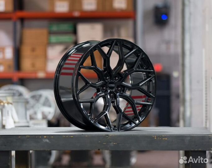 Кованые диски GT Forged на Lexus LX570 Toyota LC