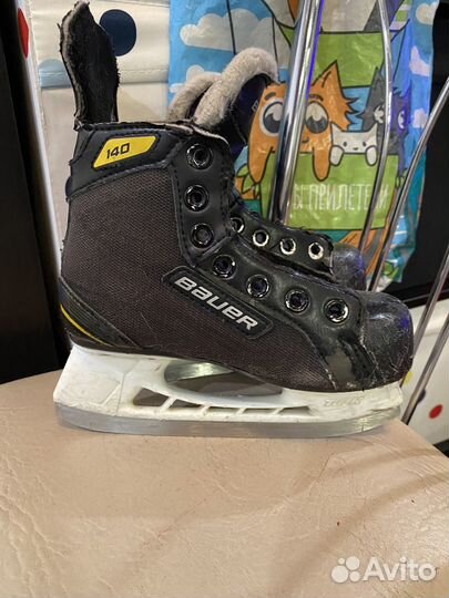 Коньки bauer supreme 140