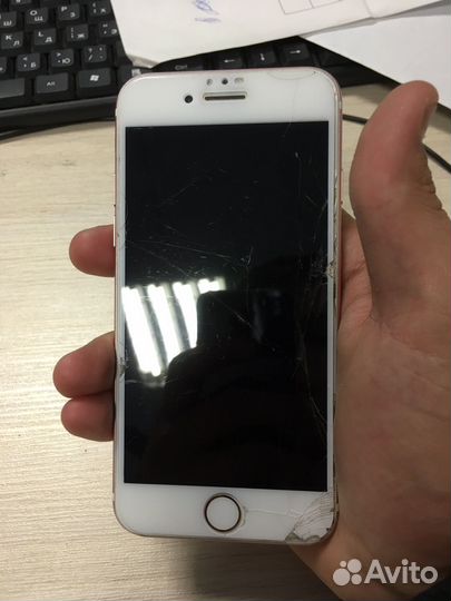 iPhone 7, 32 ГБ
