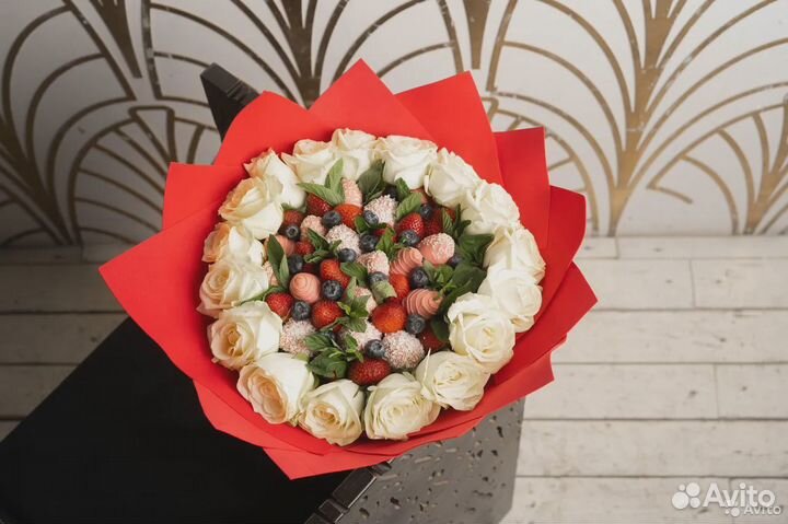 Букеты из клубники в шоколаде /день рождение