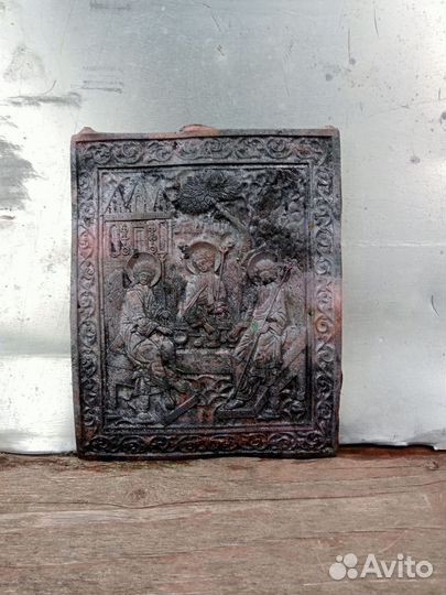 Старинная медная икона