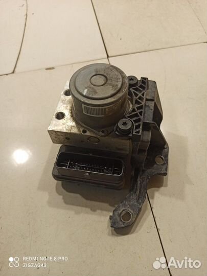 Блок ABS(насос) (Hyundai Sonata viii DN8)