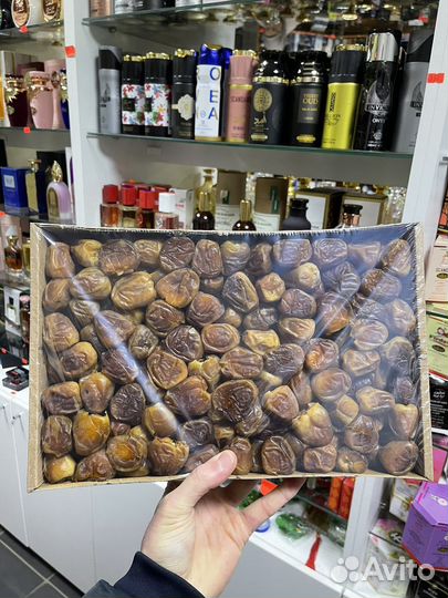 Финики суккари рутаб / аджва