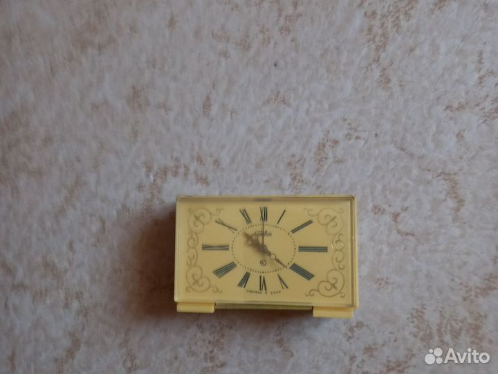 Часы будидьник сделано в СССР