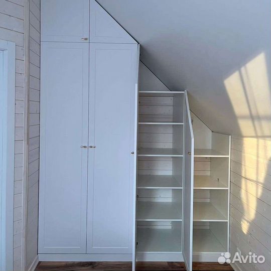Шкаф мансарда